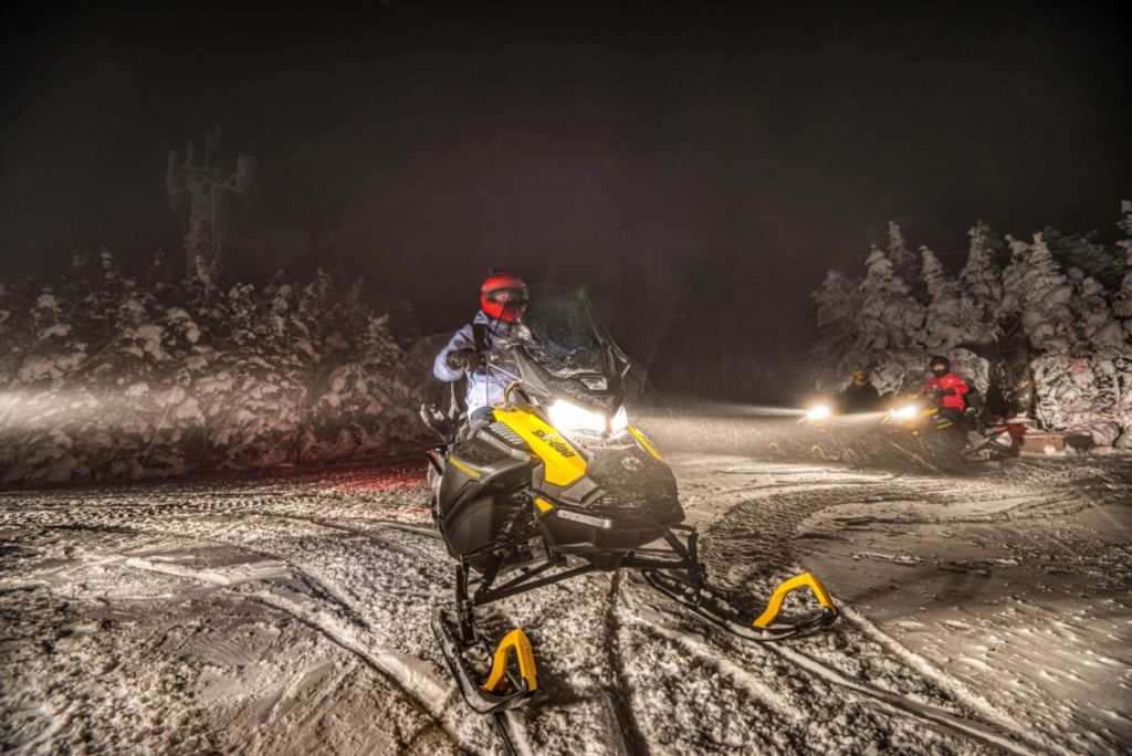 Winter Snow Mobile Tours in Vermont